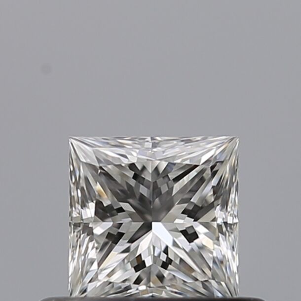 0.41 Karat Natürlicher Diamant Im Prinzessschliff, Farbe F, Reinheit IF
