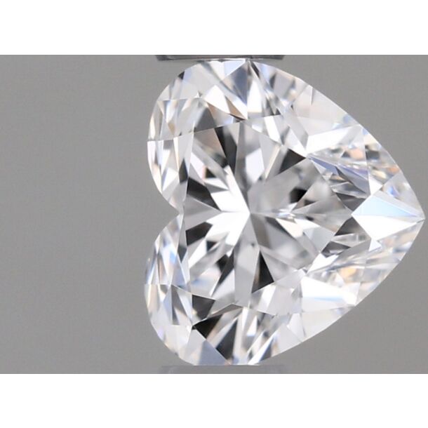 0.4 Karat Natürlicher Diamant Im Herzschliff, Farbe D, Reinheit VVS2