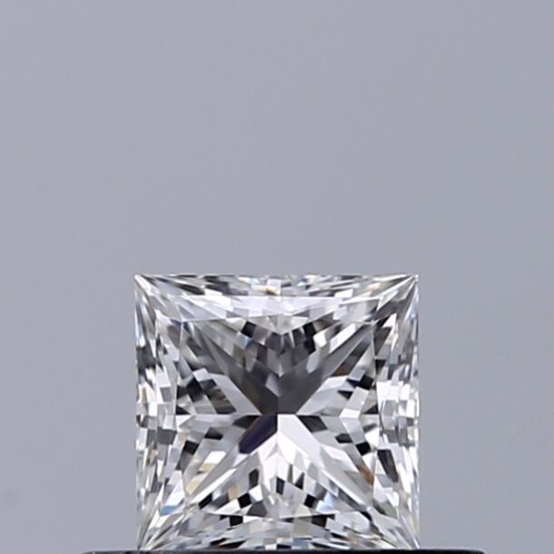 0.43 Carat Natural Diamond, Princess Cut, Color G, Clarity IF