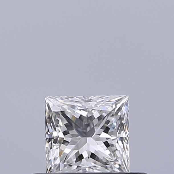 0.34 Karat Natürlicher Diamant Im Prinzessschliff, Farbe D, Reinheit VVS1