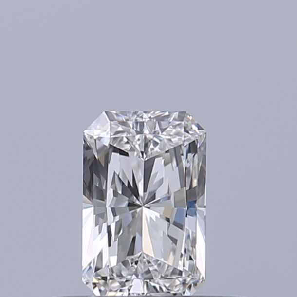 0.31 Karaat Natuurlijke Diamant met een Radiant vorm, Kleur D, Zuiverheid IF