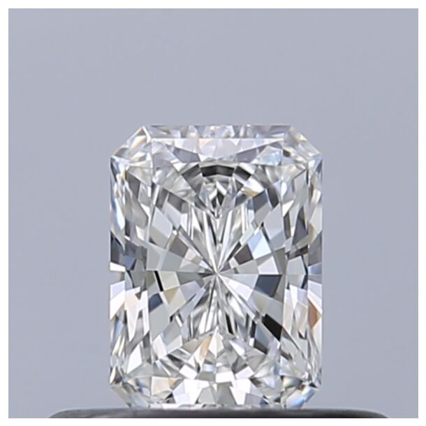 0.32 Karaat Natuurlijke Diamant met een Radiant vorm, Kleur E, Zuiverheid FL