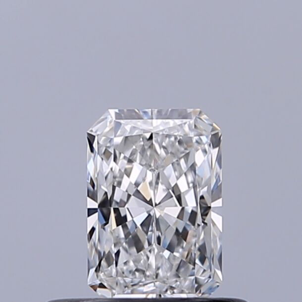0.38 Carat Natural Diamond, Radiant Cut, Color D, Clarity VVS2