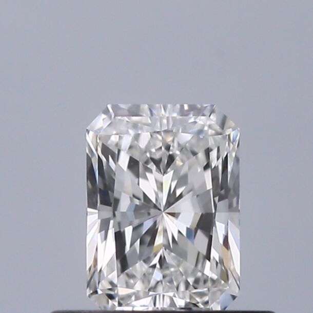 0.41 Karat Natürlicher Diamant Im Radiantschliff, Farbe G, Reinheit VVS1
