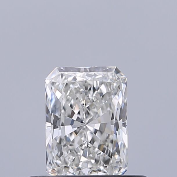 0.4 Karaat Natuurlijke Diamant met een Radiant vorm, Kleur F, Zuiverheid IF