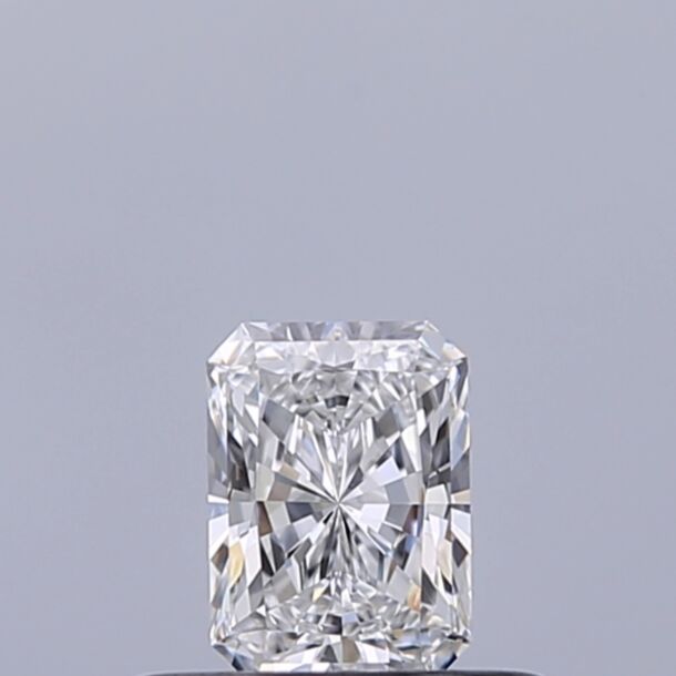 0.31 Karaat Natuurlijke Diamant met een Radiant vorm, Kleur D, Zuiverheid IF