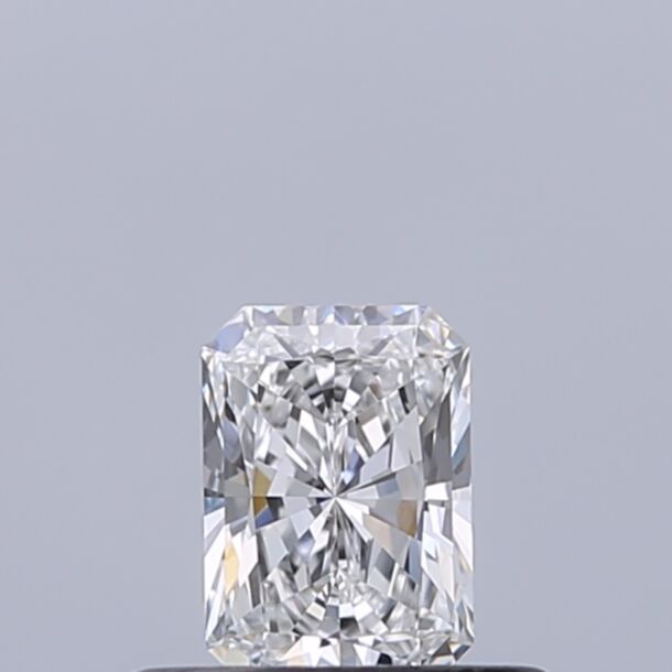 0.33 Carat Natural Diamond, Radiant Cut, Color D, Clarity VVS2