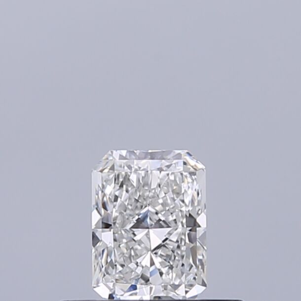0.32 Carat Diamant Naturel de taille Radiant, Couleur E, Pureté IF