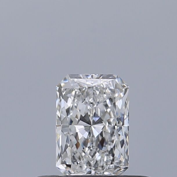 0.31 Karat Natürlicher Diamant Im Radiantschliff, Farbe D, Reinheit VVS1 0.31 Karat Natürlicher Diamant Im Radiantschliff, Farbe D, Reinheit VVS1