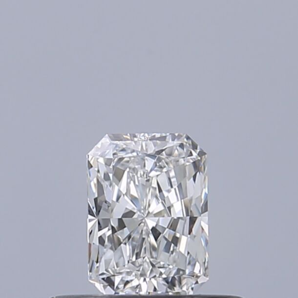 0.3 Carat Natural Diamond, Radiant Cut, Color D, Clarity IF 0.3 Carat Natural Diamond, Radiant Cut, Color D, Clarity IF