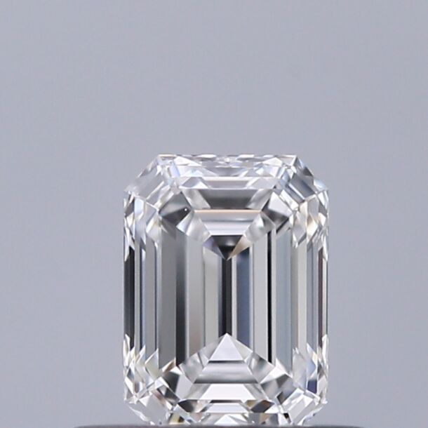 0.4 Carat Diamant Naturel de taille émeraude, Couleur E, Pureté VVS1