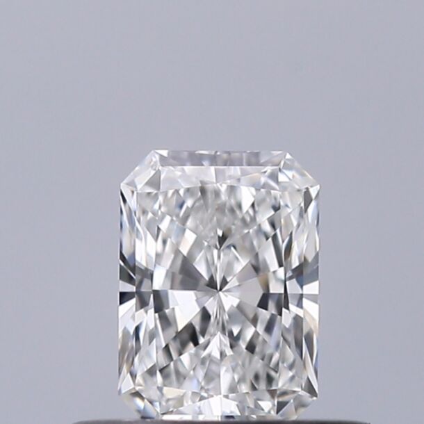 0.34 Carat Natural Diamond, Radiant Cut, Color E, Clarity VVS1