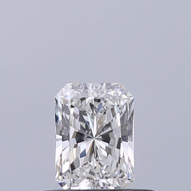 0.36 Carat Natural Diamond, Radiant Cut, Color E, Clarity VVS1