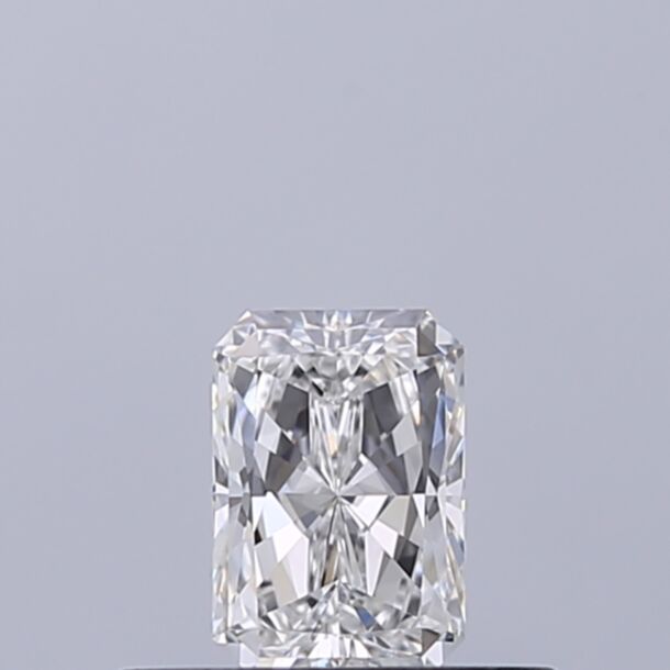 0.3 Carat Diamant Naturel de taille Radiant, Couleur E, Pureté VVS1